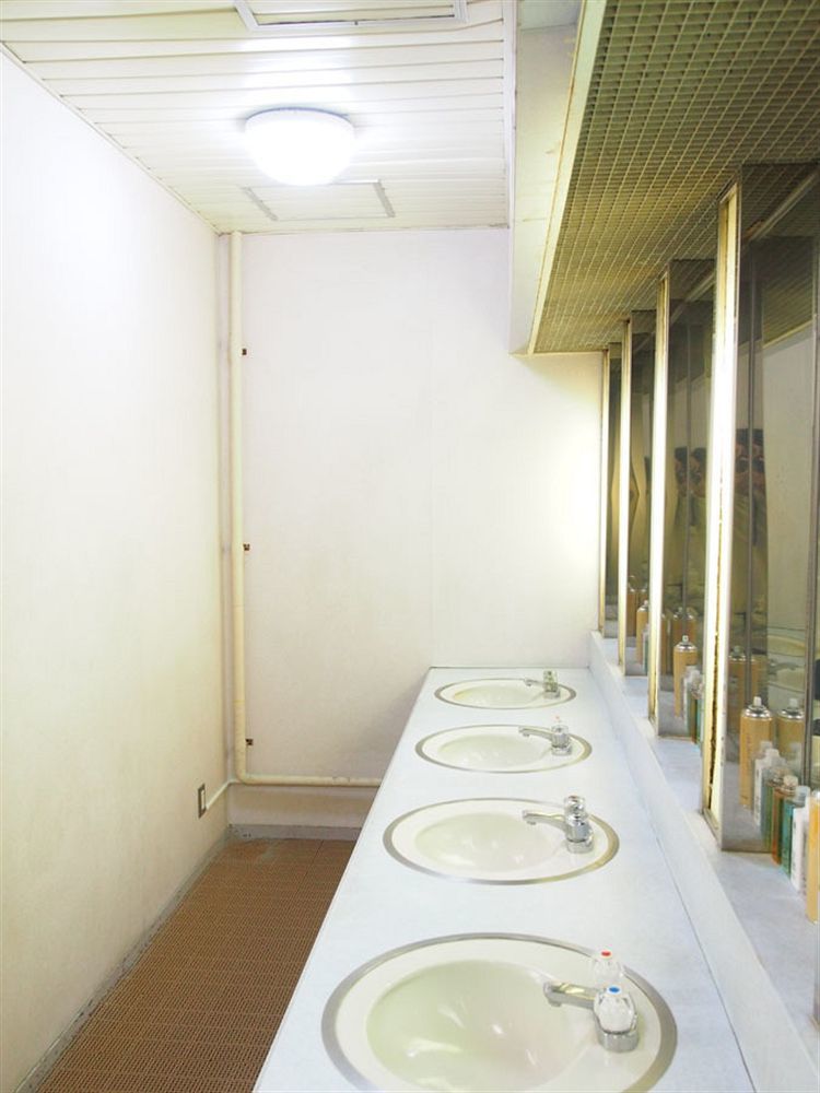 Ueno Station Hostel Oriental Ⅲ Tokyo Exterior photo