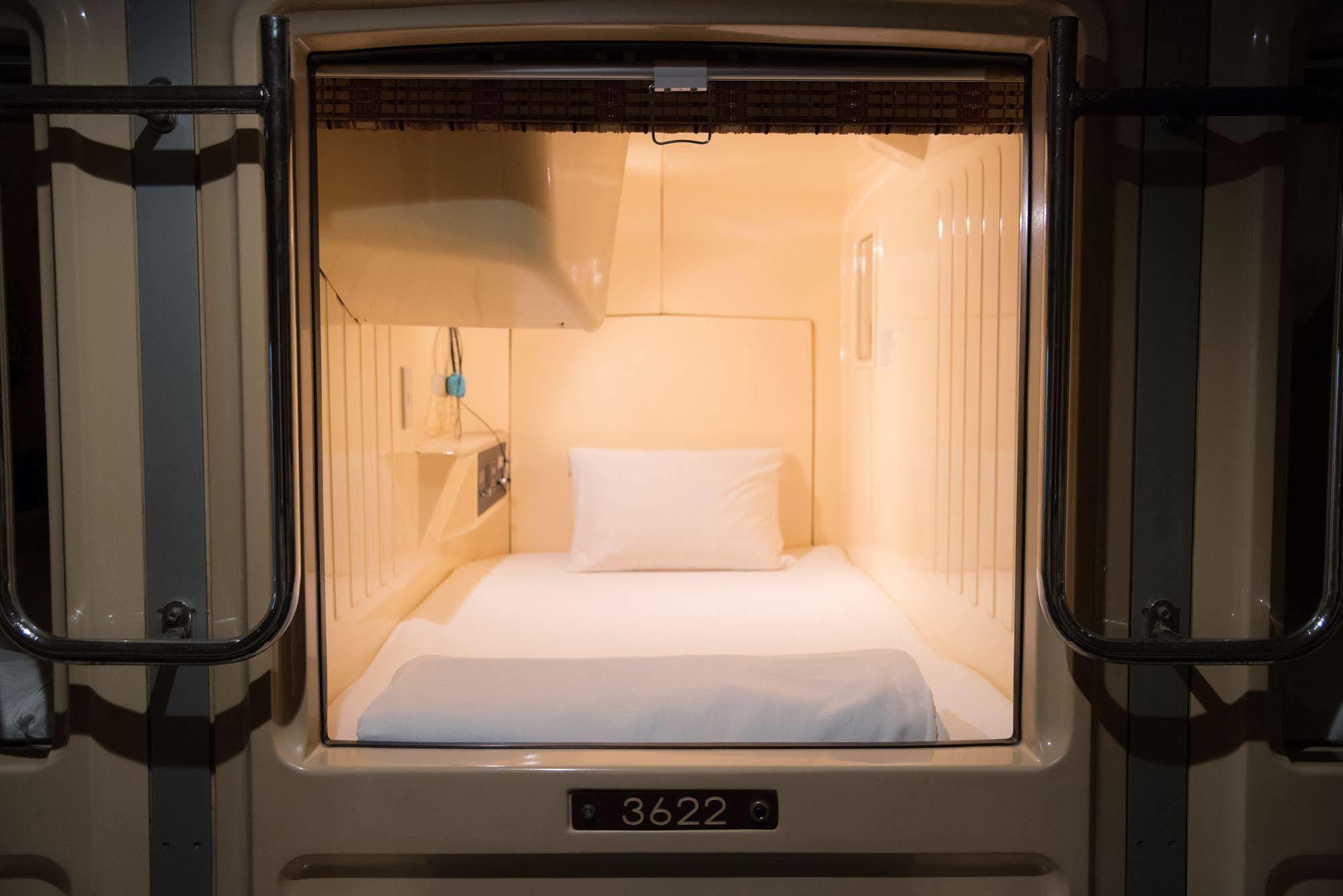 Ueno Station Hostel Oriental Ⅲ Tokyo Exterior photo