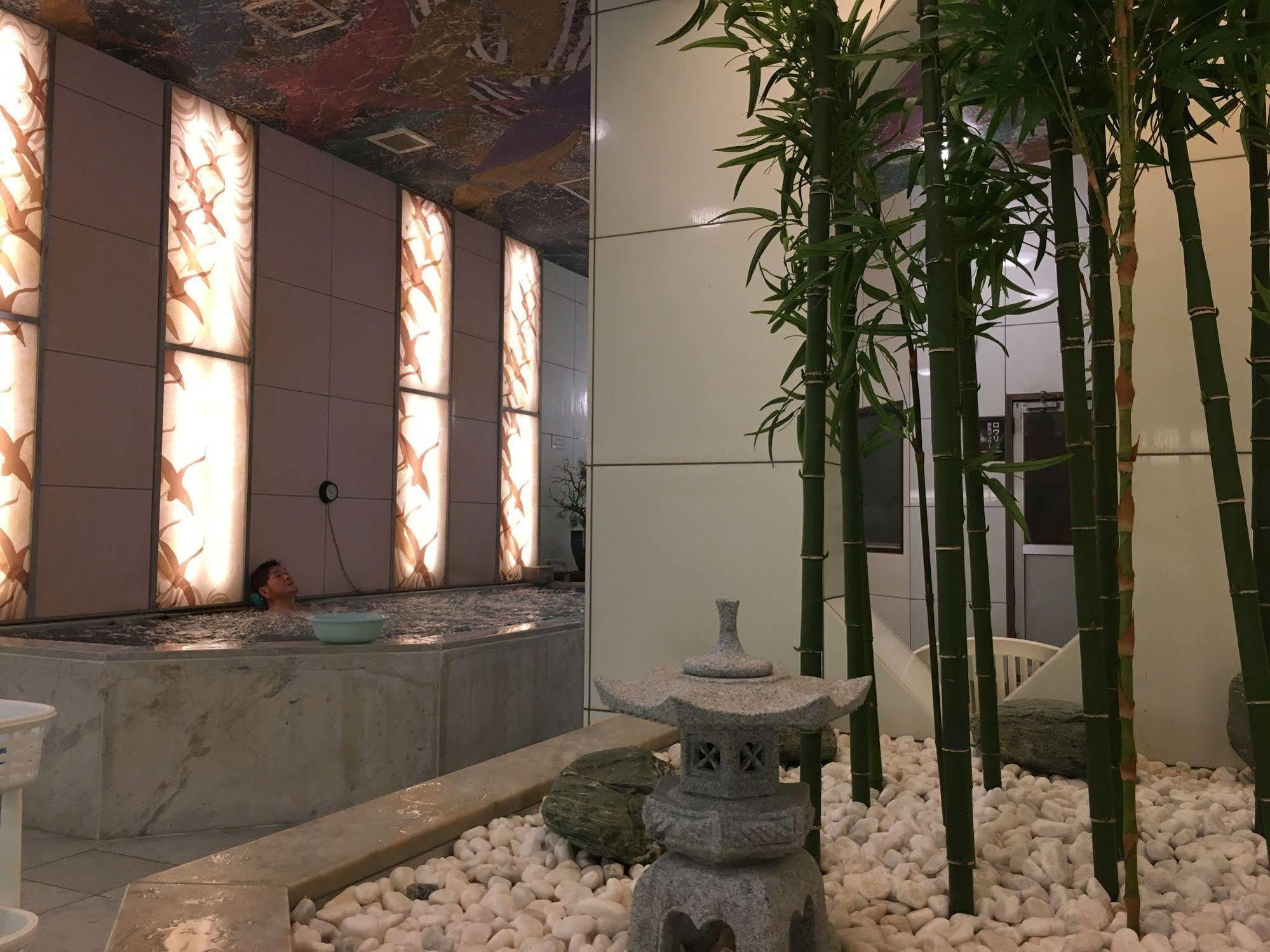 Ueno Station Hostel Oriental Ⅲ Tokyo Exterior photo